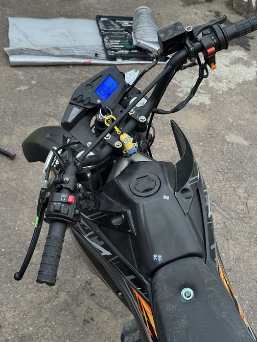 Imperia moto 250 кубов