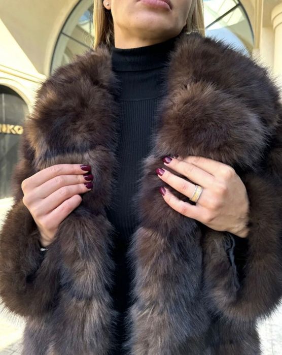 Шуба под соболь новая