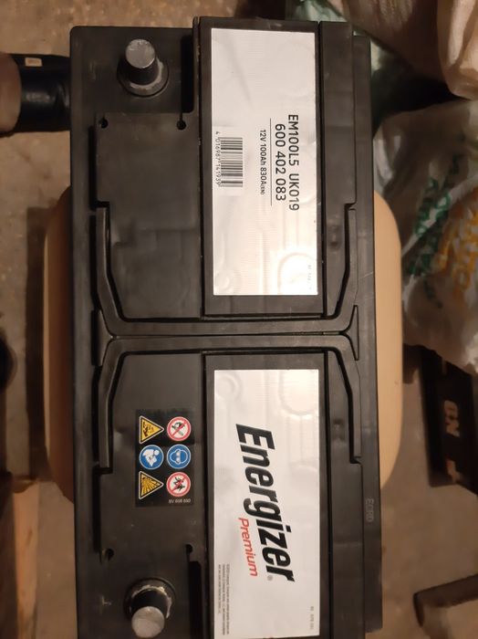 Продам аккумулятор 100Ah