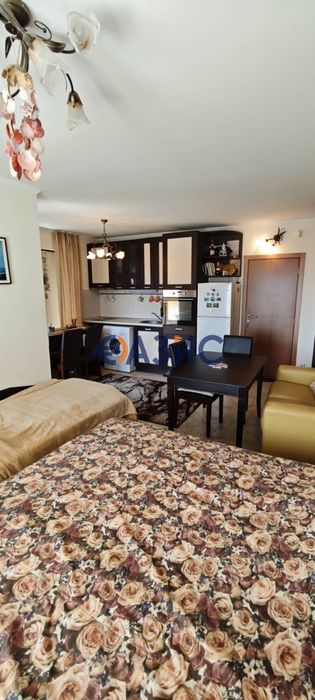 Продава се Едностаен апартамент в Несебър - 45 кв.м за 828 €/кв.м - Снимка #8