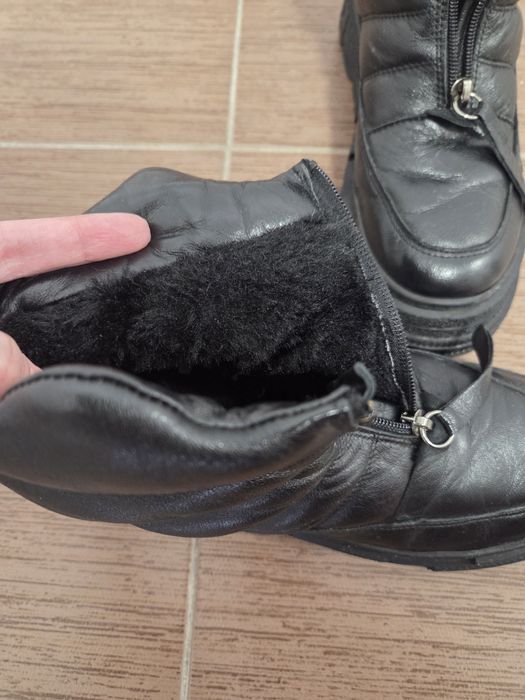 Vând ghete dama piele nr. 36