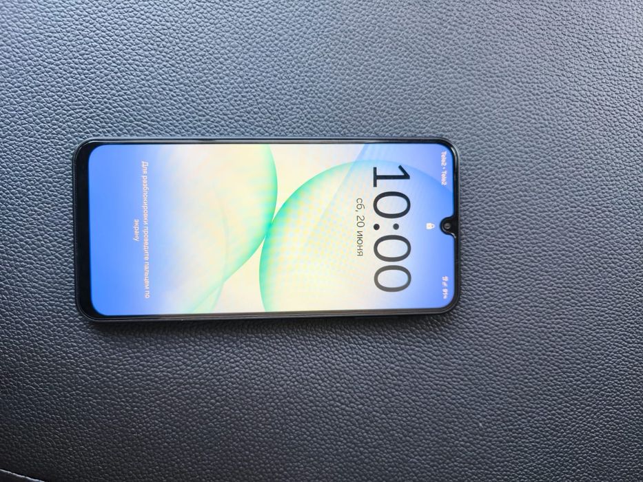 Продам новый samsung  а17 (8/256)