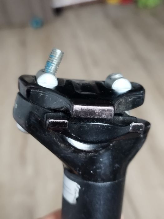 Tija sa aluminiu Matrix