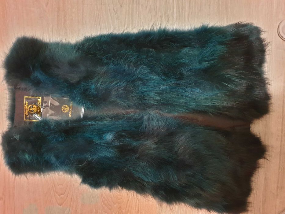 Елек от лисица  синьо и черно