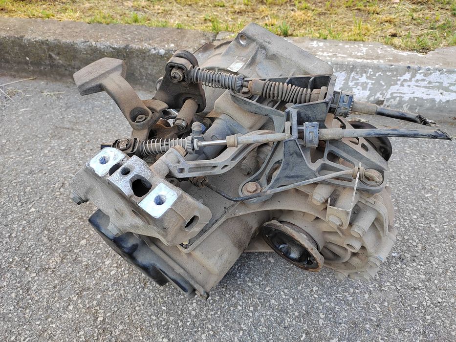 5 степенна скоростна кутия Голф 5 plus