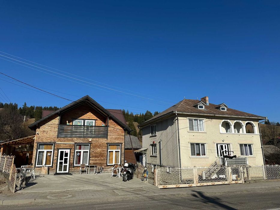 Vilă 9 camere + minibar + 5000 mp teren | Vatra Moldoviței