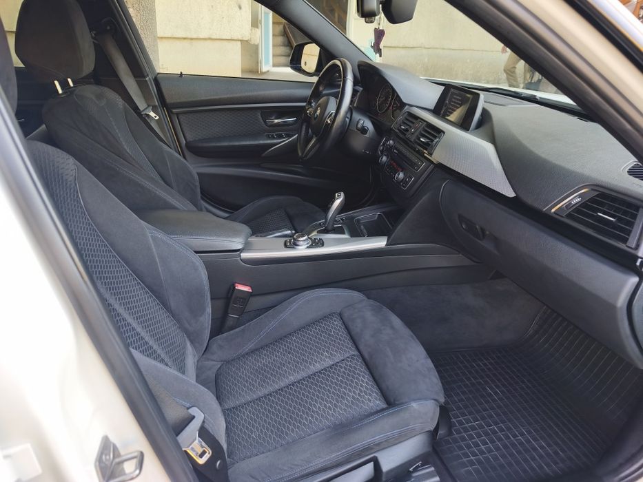 BMW Seria 3, M Pachet Internet -Exterior2.0 D,Proprietar