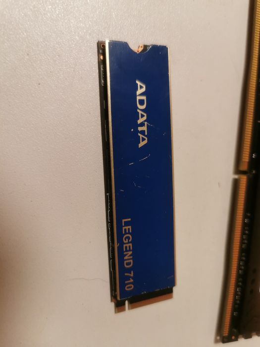 ADATA legend 710 M 2 512GB
