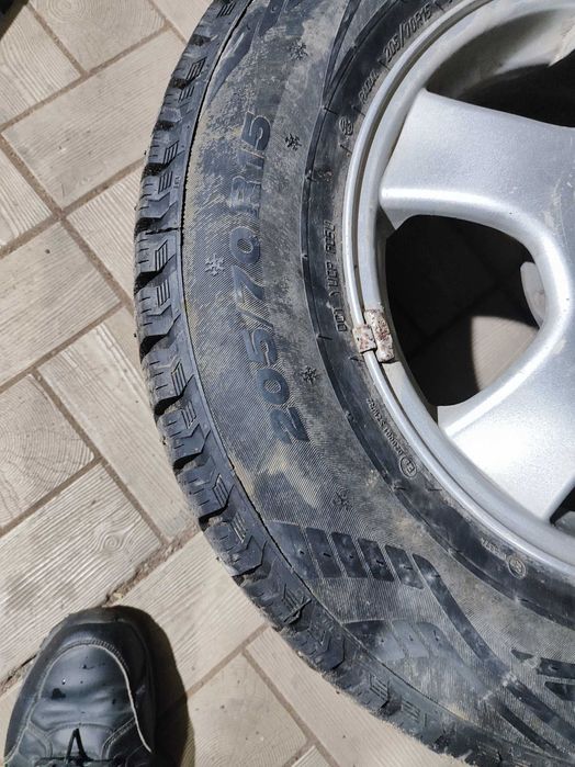 Комплект диски с резиной r15