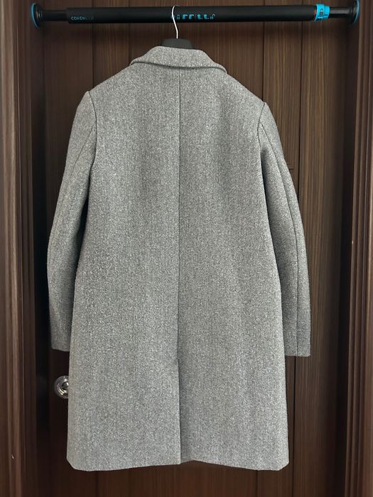 Полу длинное женское пальто