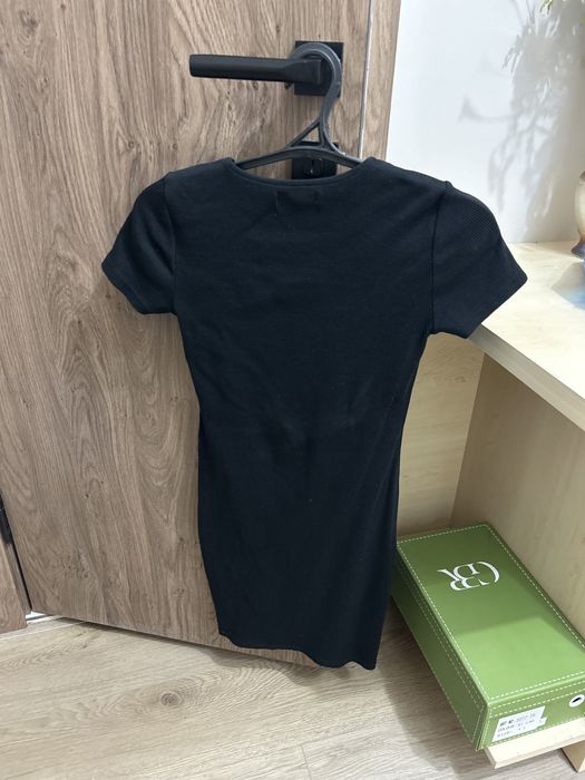 Продам черное платье