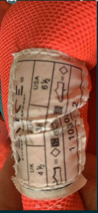 Дамски кецове”Levi’s”