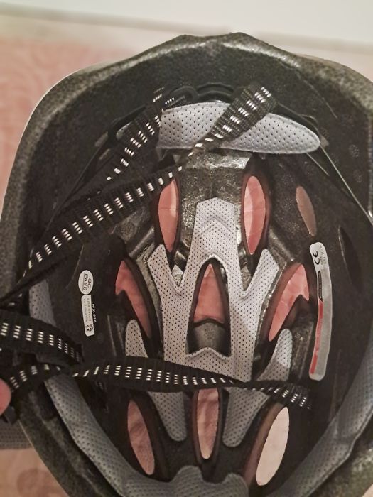 Шлем детский  или спортивный