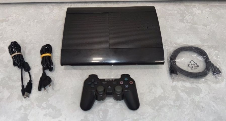 PS3-Slim-Superslim 320 gb+Джойстик+30 игри