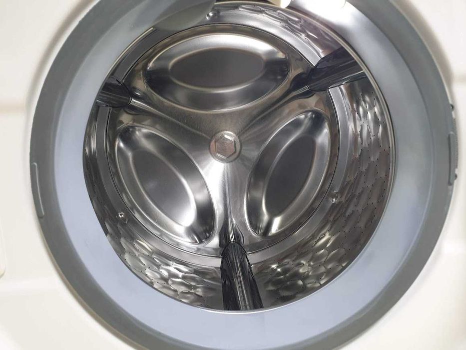 9кг - Miele - Пара - TwinDos - Подсветка - Пералня Миеле 12м Гаранция