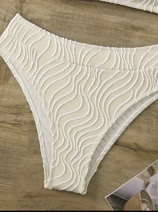 Бански комплект!