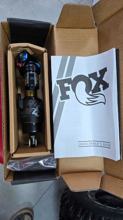 ЧИСТО НОВ Fox Float X2 Factory 2025 (185x50) Trunnion – Kashima