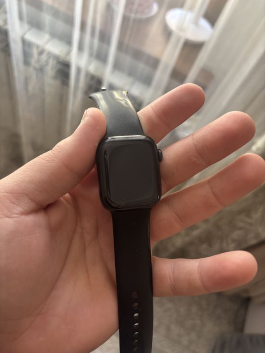 Apple watch 8 series