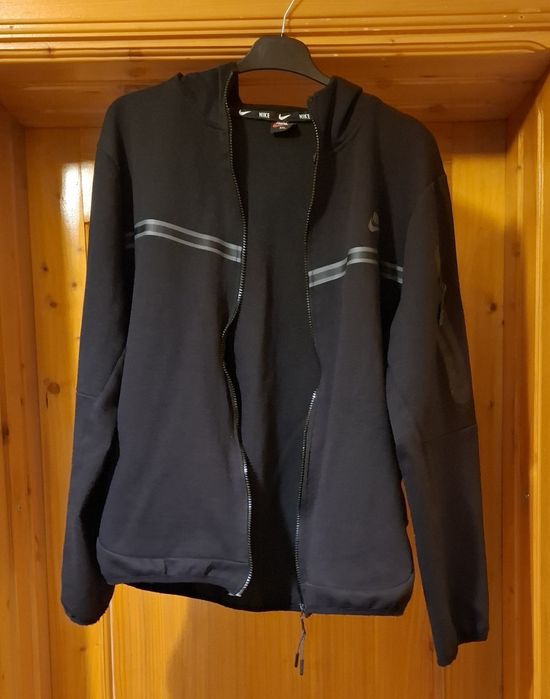 Bluza nike tech.