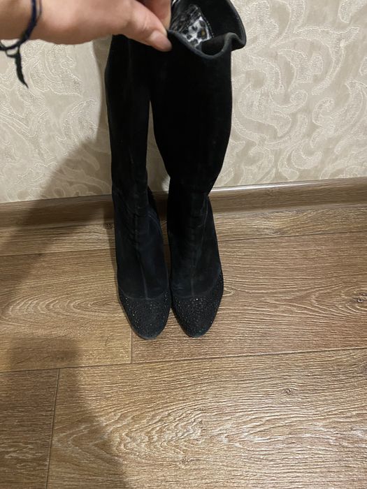 Замшевые сапоги размер 35-36