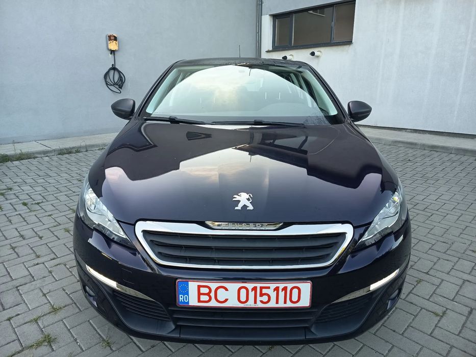 Peugeot 308 2014 benzină, 4.290 € — imagine 9