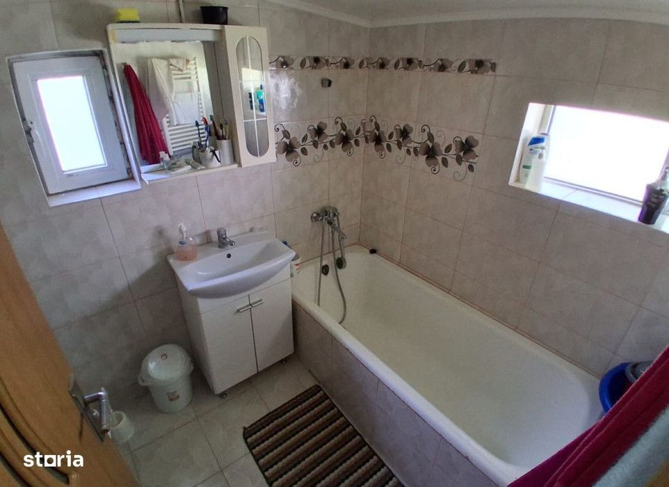 Casa 5 camere Tatarasi , 110 metri Cod:159462