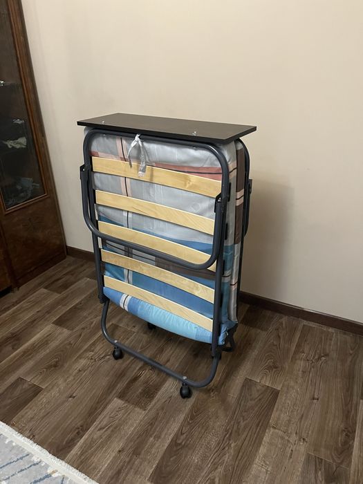 Раскладушка, кровать