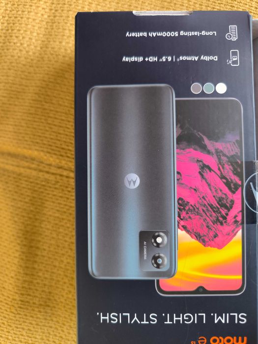 Motorola Moto e 13 нов