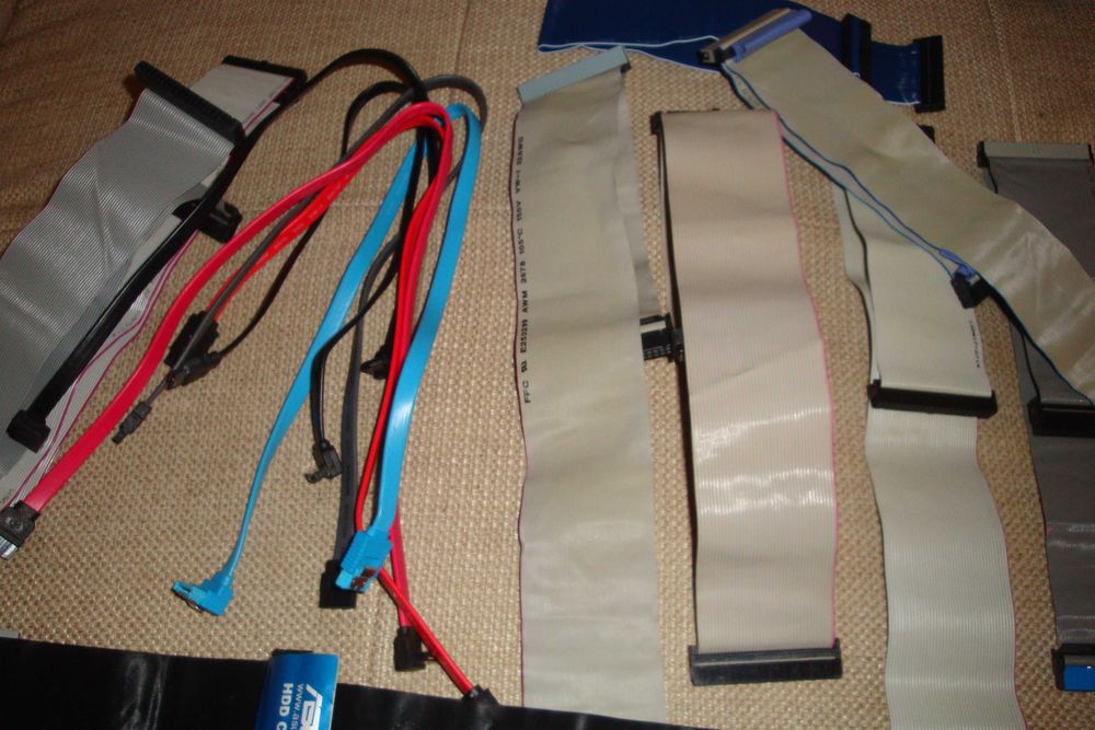 cabluri PC calculator s-ata 2.0 sata 3.0 IDE ATA 133 FDD originale