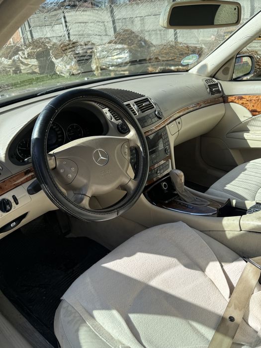 Mercedes w211 2003 150 cp