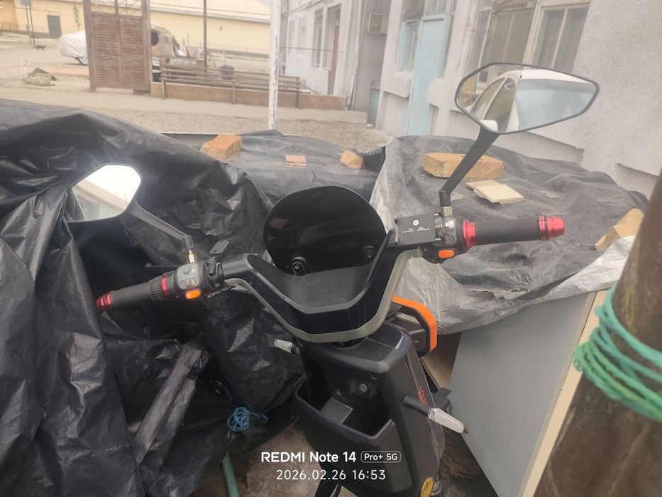 Skuter bonvi sotiladi