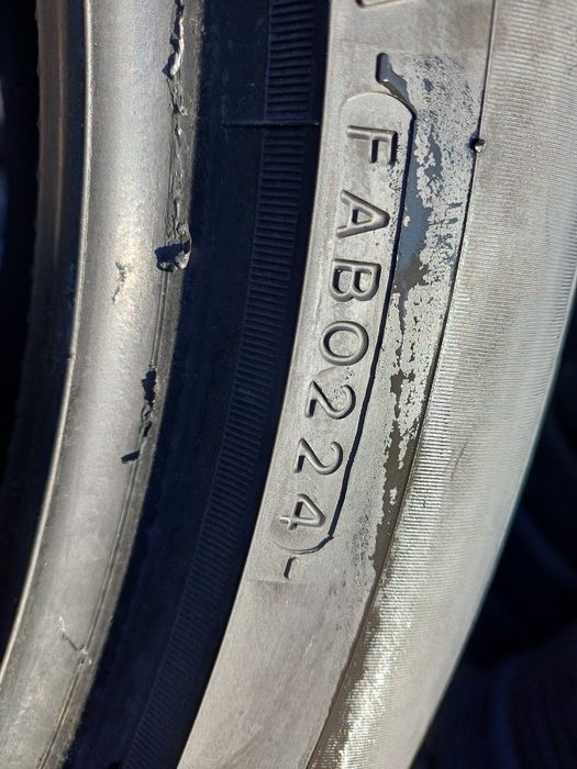 Гуми 245/45/20със275/40/20 Йокохама