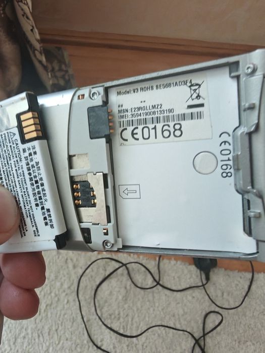 Telefon  Motorola V3 RAZR