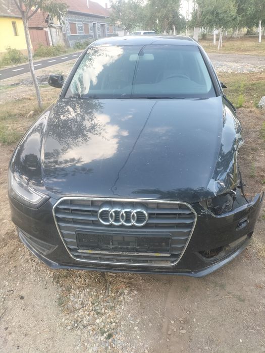 AUDI A4 2012 — imagine 2