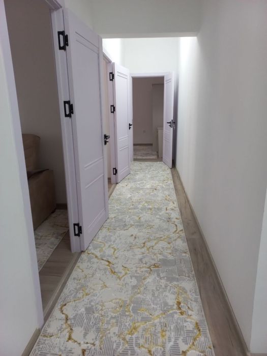 Urikzor cityda 2 xonali uy igaraga beriladi