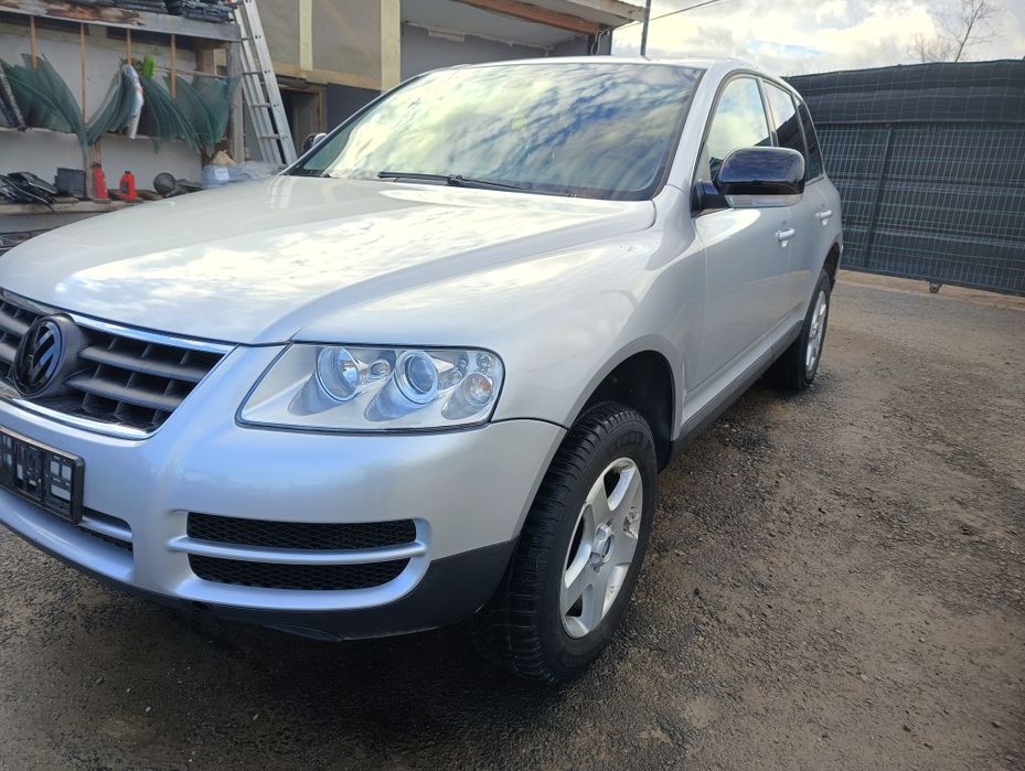 Piese ușa bara fata radiatoare motor cutie stop haion jug vw Touareg