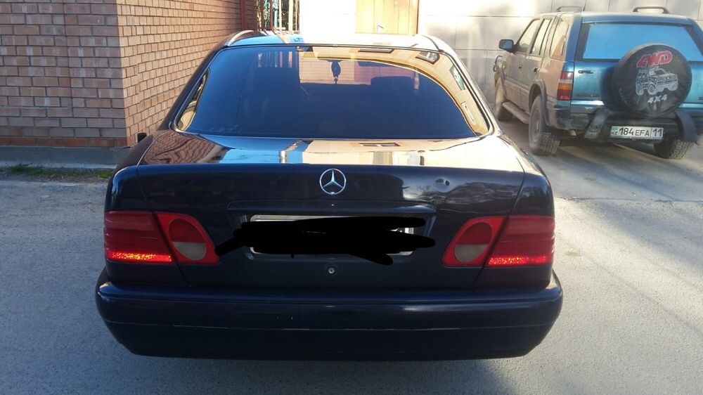 Mercedes Bens продаётся!