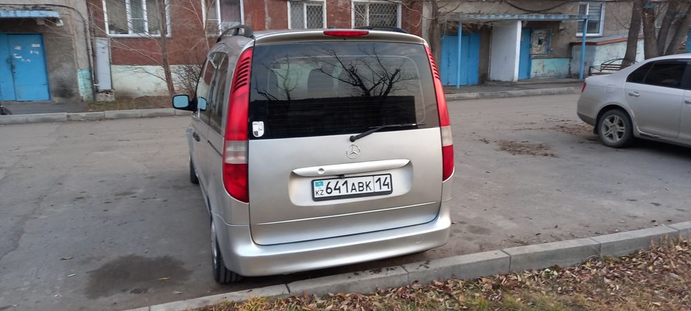 Мерседес бенс ванео