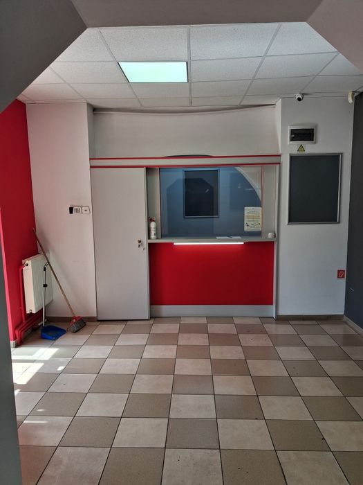 Inchiriez spatiu comercial 53mp central in Fetesti