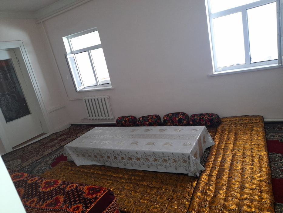 Водстройдан коттедж сотилади