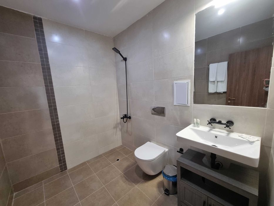 Продава се Тристаен апартамент в Разлог - 86 кв.м за 590 €/кв.м - Снимка #8