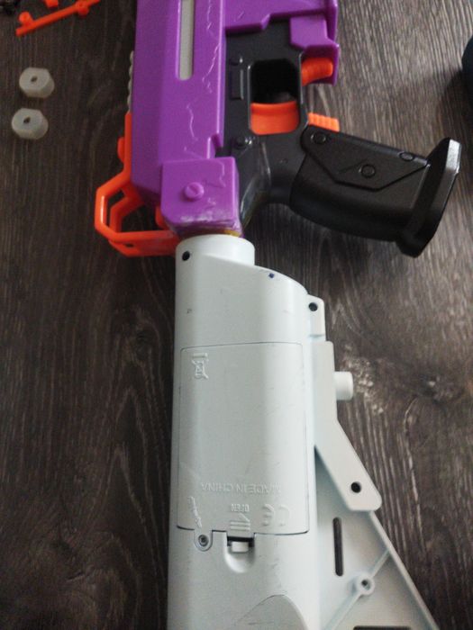 Продавам лот от нърфове