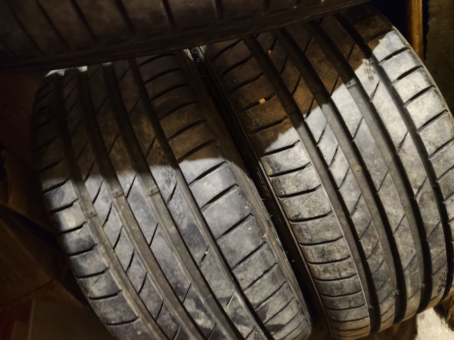 Kumho ecsta ps71  205/40/17