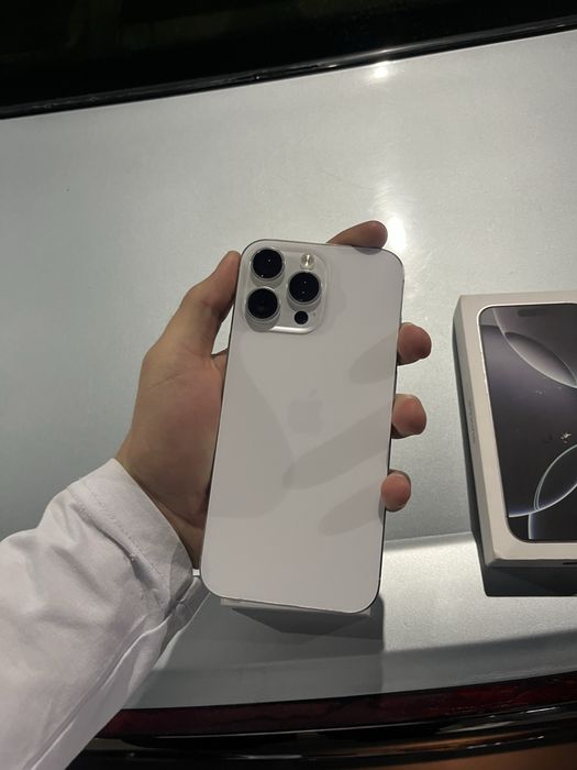 iphone 16 pro maks