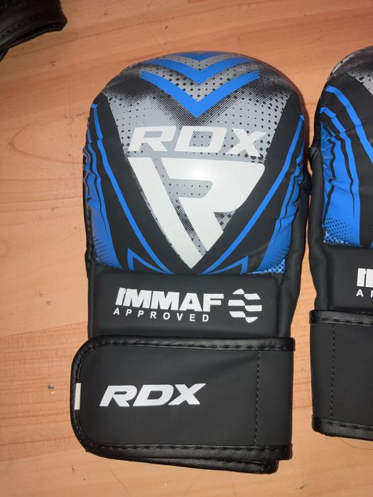 Мма перчатки харошые