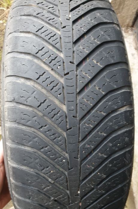 Cauciucuri All season Kumho HA31 185 65 R15
150 Ron pentru ambele