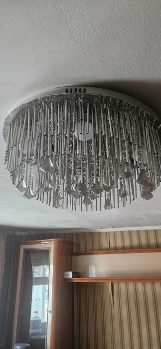 Люстра 10000 б/у