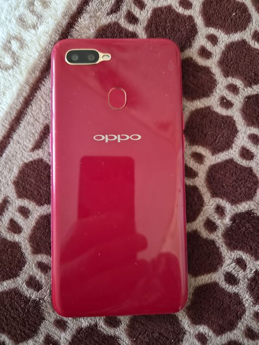 Продам Oppo A5s .