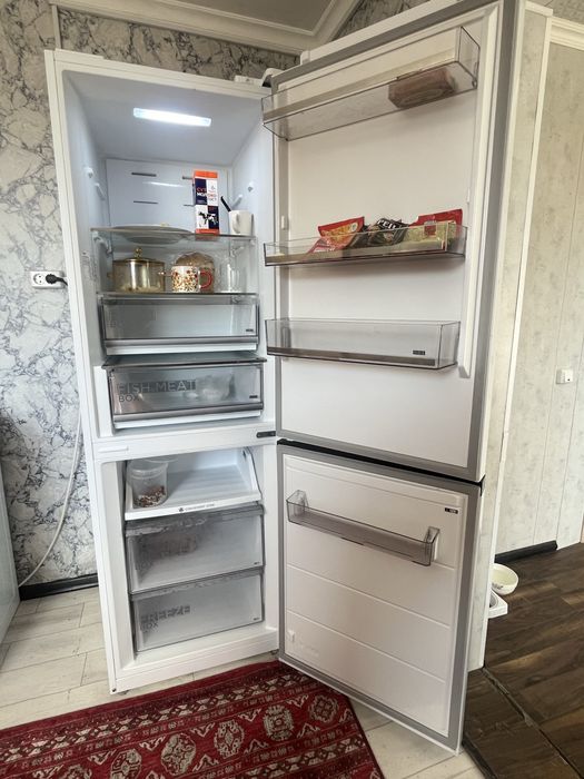 Продам холодильник