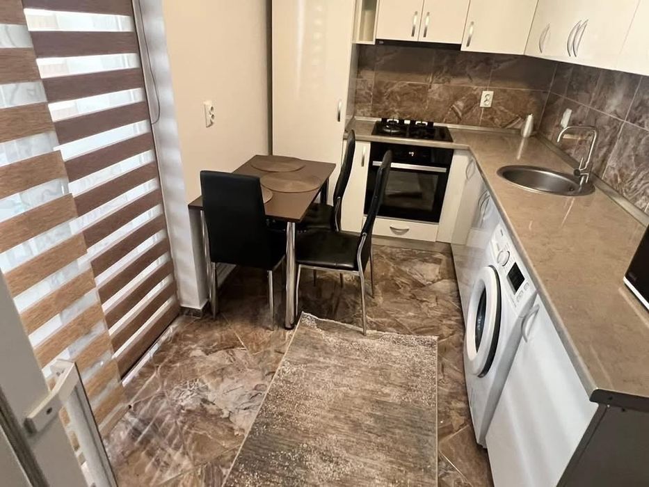 Închiriez Apartament de Top în Centru | Bloc Nou | Parcare Gratuită